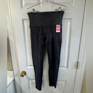 SPANX Size XL Faux Leather Fleece Lined Black Leggings